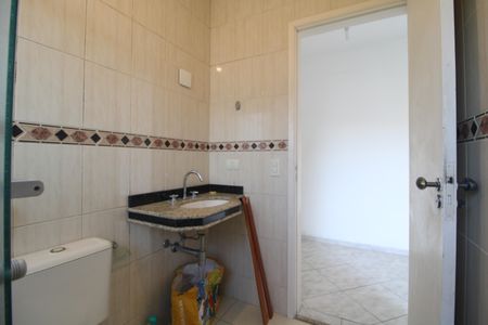 Casa de condomínio à venda com 180m², 3 quartos e 2 vagasSuíte Banheiro