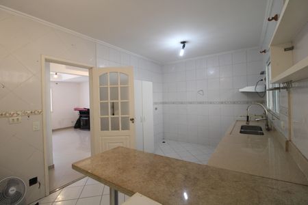 Casa de condomínio à venda com 180m², 3 quartos e 2 vagasCozinha