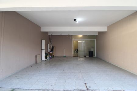 Casa de condomínio à venda com 180m², 3 quartos e 2 vagasGaragem