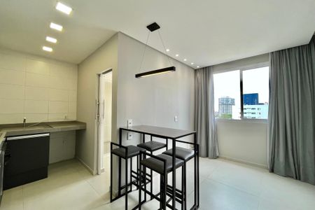 Apartamento para alugar com 34m², 2 quartos e 1 vagaSala