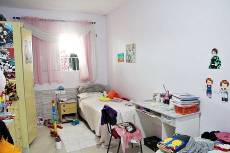 Casa à venda com 180m², 3 quartos e 2 vagasQuarto 2