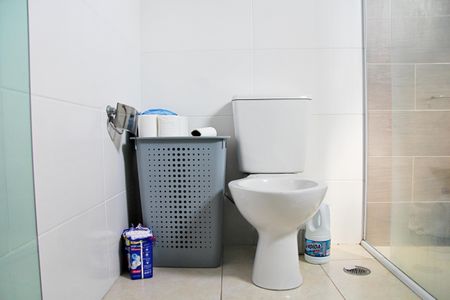 Casa à venda com 180m², 3 quartos e 2 vagasBanheiro da Suíte