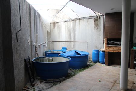 Casa à venda com 180m², 3 quartos e 2 vagasChurrasqueira