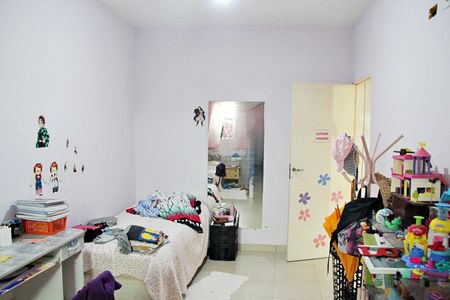 Casa à venda com 180m², 3 quartos e 2 vagasQuarto 2