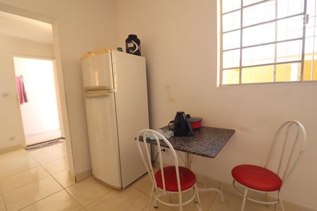 Casa à venda com 240m², 2 quartos e 3 vagasCasa 1 - Cozinha