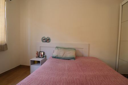 Casa à venda com 240m², 2 quartos e 3 vagasCasa 1 - Quarto 2