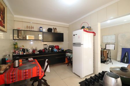 Casa à venda com 240m², 2 quartos e 3 vagasCasa 2 - Cozinha