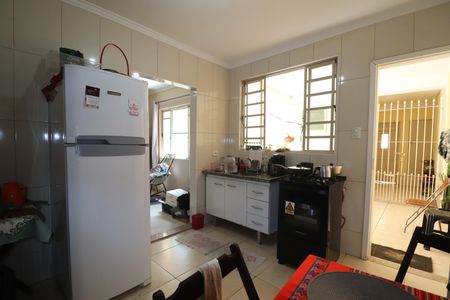 Casa à venda com 240m², 2 quartos e 3 vagasCasa 2 - Cozinha