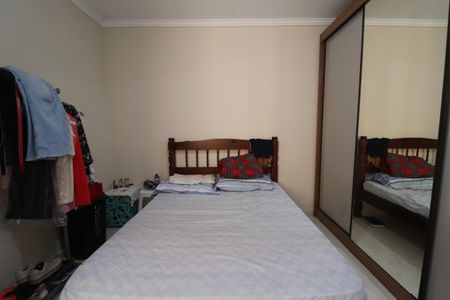 Casa à venda com 240m², 2 quartos e 3 vagasCasa 2 - Quarto