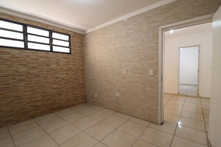 Casa à venda com 240m², 2 quartos e 3 vagasCasa 3 - Quarto 1