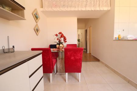 Casa à venda com 240m², 2 quartos e 3 vagasCasa 1 - Cozinha