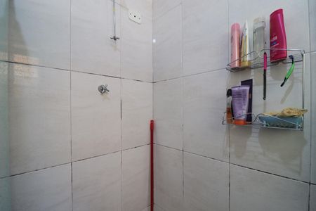 Casa à venda com 240m², 2 quartos e 3 vagasCasa 2 - Banheiro