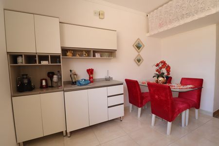 Casa à venda com 240m², 2 quartos e 3 vagasCasa 1 - Cozinha
