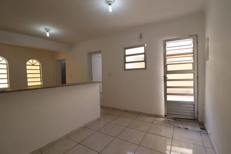Casa à venda com 240m², 2 quartos e 3 vagasCasa 3 - Cozinha