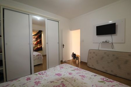 Casa à venda com 240m², 2 quartos e 3 vagasCasa 1 - Quarto 1