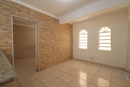 Casa à venda com 240m², 2 quartos e 3 vagasCasa 3 - Sala