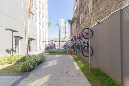 Apartamento à venda com 24m², 1 quarto e sem vaga Apartamento à venda com 24m², 1 quarto e sem vagaÁrea comum - Bicicletário