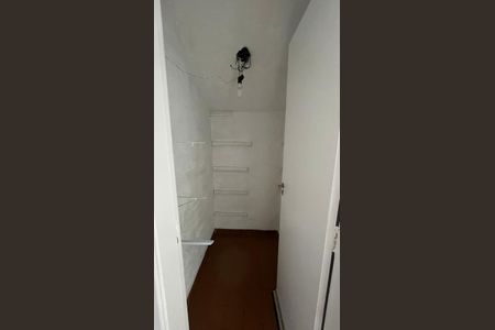 Casa à venda com 675m², 4 quartos e 6 vagas