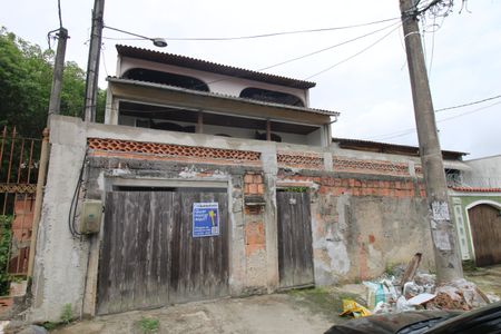 Casa à venda com 360m², 3 quartos e 4 vagasFachada/ placa