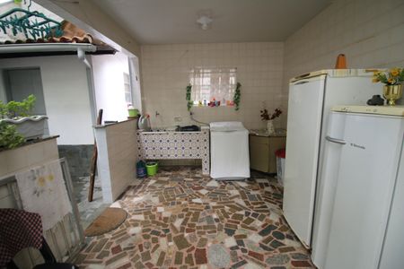 Casa à venda com 360m², 3 quartos e 4 vagasCozinha e Área de Serviço