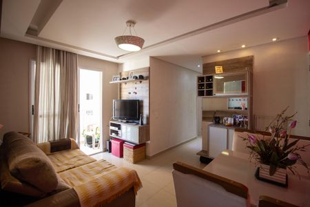 Apartamento para alugar com 48m², 2 quartos e 1 vaga Apartamento para alugar com 48m², 2 quartos e 1 vagaSala