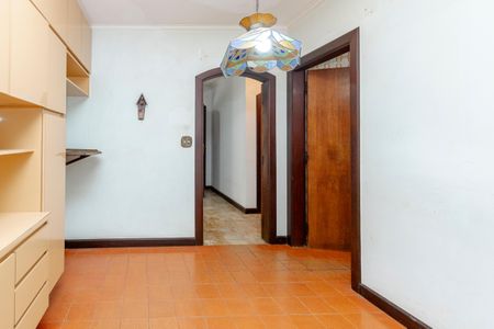 Casa à venda com 550m², 5 quartos e 4 vagas Casa à venda com 550m², 5 quartos e 4 vagasCopa