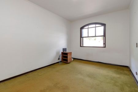 Casa à venda com 550m², 5 quartos e 4 vagas Casa à venda com 550m², 5 quartos e 4 vagasSuíte 3