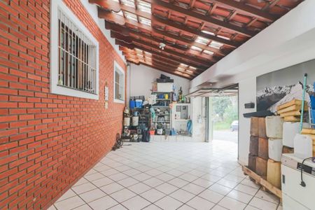 Casa à venda com 120m², 2 quartos e 2 vagas Casa à venda com 120m², 2 quartos e 2 vagasGaragem