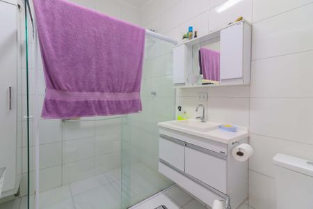 Casa à venda com 120m², 2 quartos e 2 vagas Casa à venda com 120m², 2 quartos e 2 vagasBanheiro 2