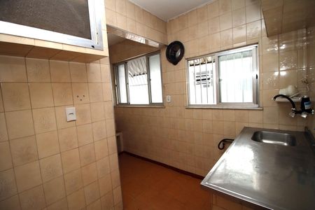 Apartamento à venda com 50m², 3 quartos e 2 vagasCozinha