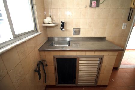 Apartamento à venda com 50m², 3 quartos e 2 vagasCozinha