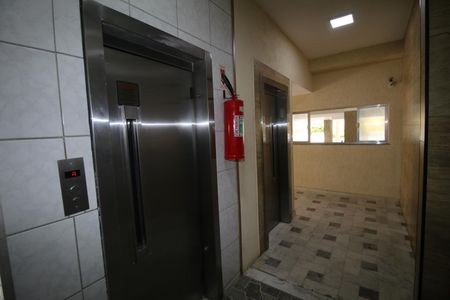 Apartamento à venda com 50m², 3 quartos e 2 vagasÁrea comum - Elevadores