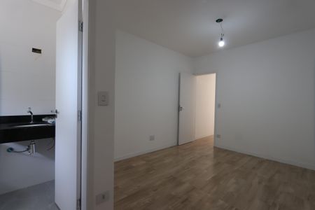 Casa à venda com 107m², 3 quartos e 2 vagasSuíte