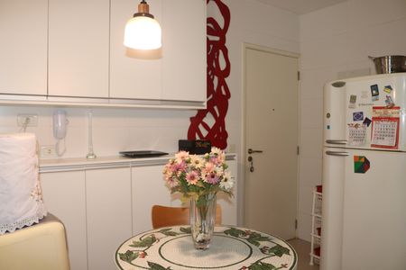 Apartamento à venda com 100m², 3 quartos e 2 vagasCozinha