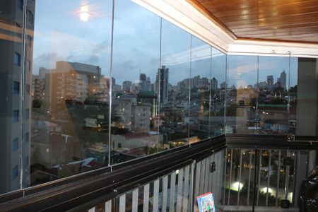 Apartamento à venda com 100m², 3 quartos e 2 vagasVaranda