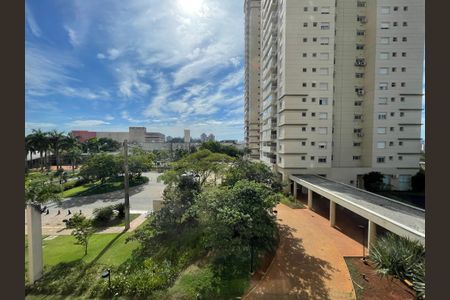 Apartamento à venda com 134m², 3 quartos e 2 vagas Apartamento à venda com 134m², 3 quartos e 2 vagasVista