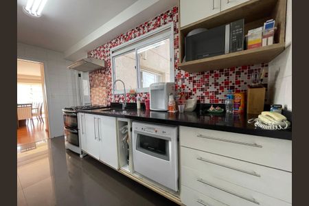 Apartamento à venda com 134m², 3 quartos e 2 vagas Apartamento à venda com 134m², 3 quartos e 2 vagasCozinha