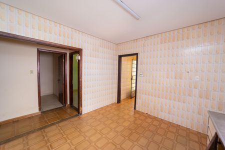 Casa à venda com 310m², 3 quartos e 3 vagas Casa à venda com 310m², 3 quartos e 3 vagasCozinha