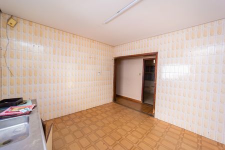 Casa à venda com 310m², 3 quartos e 3 vagas Casa à venda com 310m², 3 quartos e 3 vagasCozinha