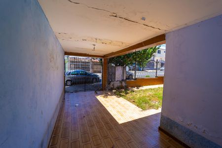 Casa à venda com 310m², 3 quartos e 3 vagas Casa à venda com 310m², 3 quartos e 3 vagasGaragem