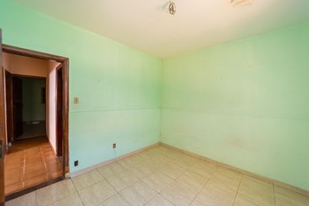 Casa à venda com 310m², 3 quartos e 3 vagas Casa à venda com 310m², 3 quartos e 3 vagasQuarto 3