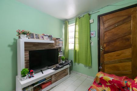 Apartamento à venda com 43m², 2 quartos e 1 vaga Apartamento à venda com 43m², 2 quartos e 1 vagaSala