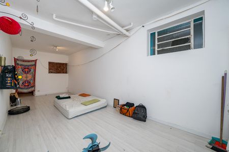 Casa à venda com 500m², 5 quartos e 2 vagas Casa à venda com 500m², 5 quartos e 2 vagasSala infeiror 1