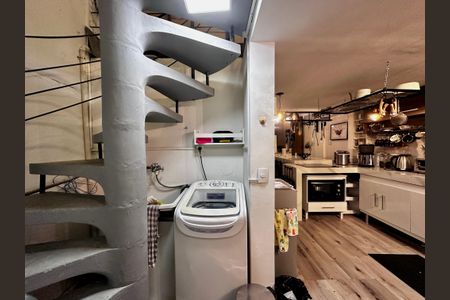 Apartamento para alugar com 120m², 2 quartos e sem vaga Apartamento para alugar com 120m², 2 quartos e sem vagaÁrea de Serviço