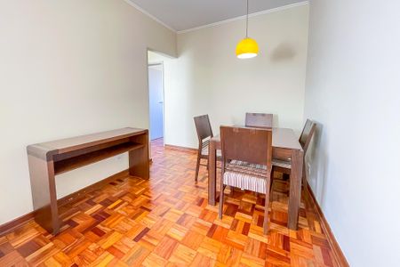 Apartamento à venda com 84m², 2 quartos e sem vaga Apartamento à venda com 84m², 2 quartos e sem vagaSala