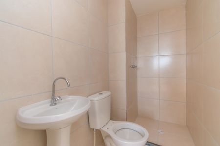 Apartamento para alugar com 38m², 2 quartos e sem vaga Apartamento para alugar com 38m², 2 quartos e sem vagaBanheiro