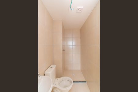 Apartamento para alugar com 38m², 2 quartos e sem vaga Apartamento para alugar com 38m², 2 quartos e sem vagaBanheiro