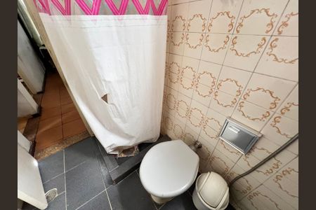 Apartamento à venda com 45m², 2 quartos e sem vagaBanheiro Social