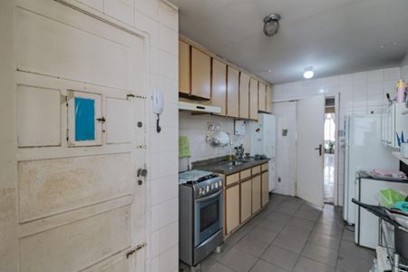 Apartamento à venda com 110m², 3 quartos e sem vaga Apartamento à venda com 110m², 3 quartos e sem vagaCozinha