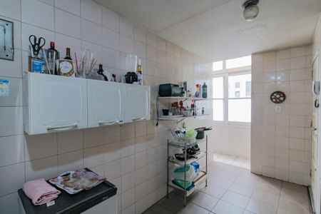 Apartamento à venda com 110m², 3 quartos e sem vaga Apartamento à venda com 110m², 3 quartos e sem vagaCozinha